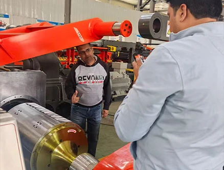 銅コイルのスリットおよび巻き取りラインが工場の受け入れテストに合格し、出荷準備完了!